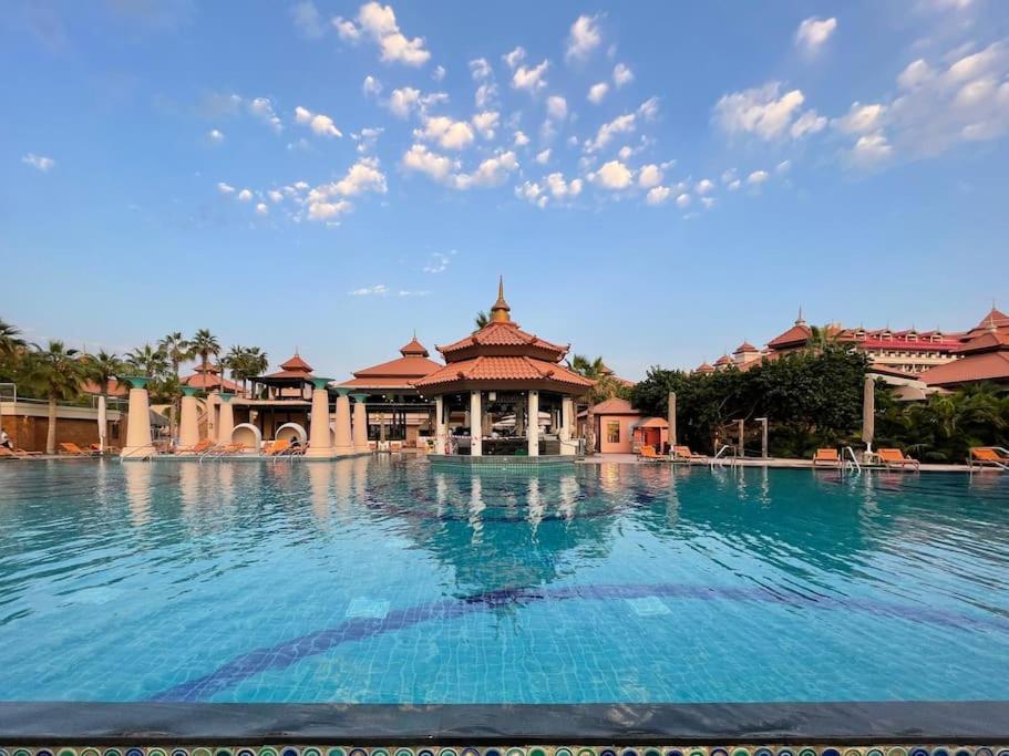 Marvelous Private Beach Apartment In Palm Dubai Within Anantara 5 Star Resort Екстериор снимка