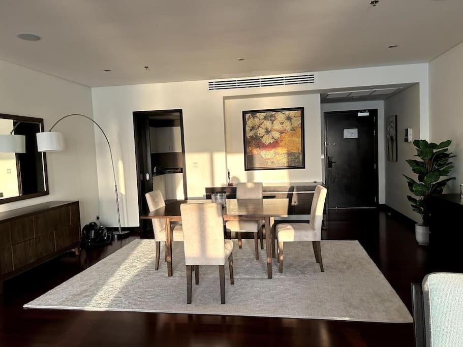 Marvelous Private Beach Apartment In Palm Dubai Within Anantara 5 Star Resort Екстериор снимка
